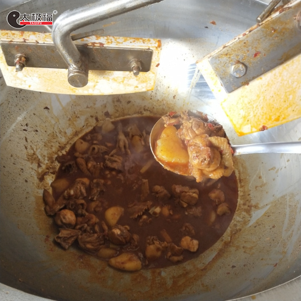 炒菜机工作实例