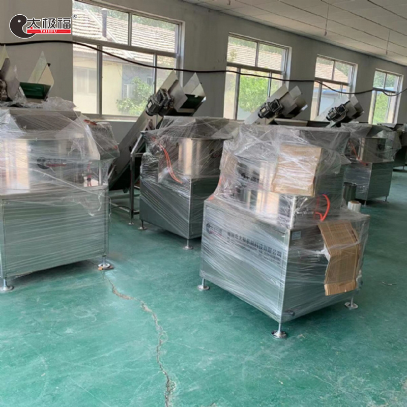 土豆削皮机发货