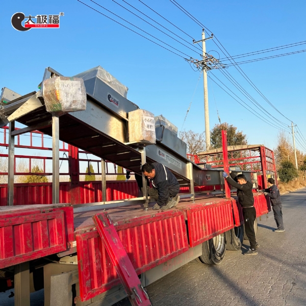 太极福球形爆米花生产线发货了