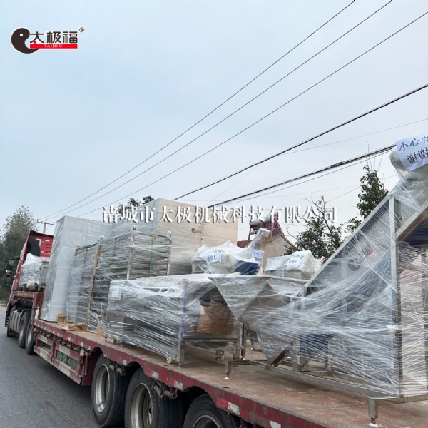 果脯加工成套设备发货了